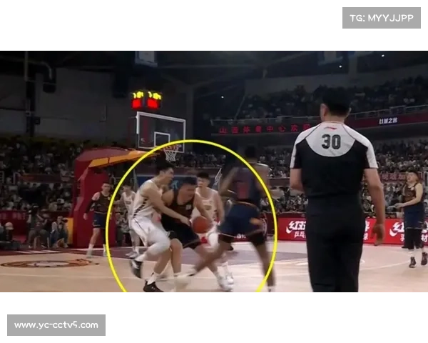 CBA季后赛席位争夺激烈,10队混战 CBA季后赛席位争夺激烈,10队混战